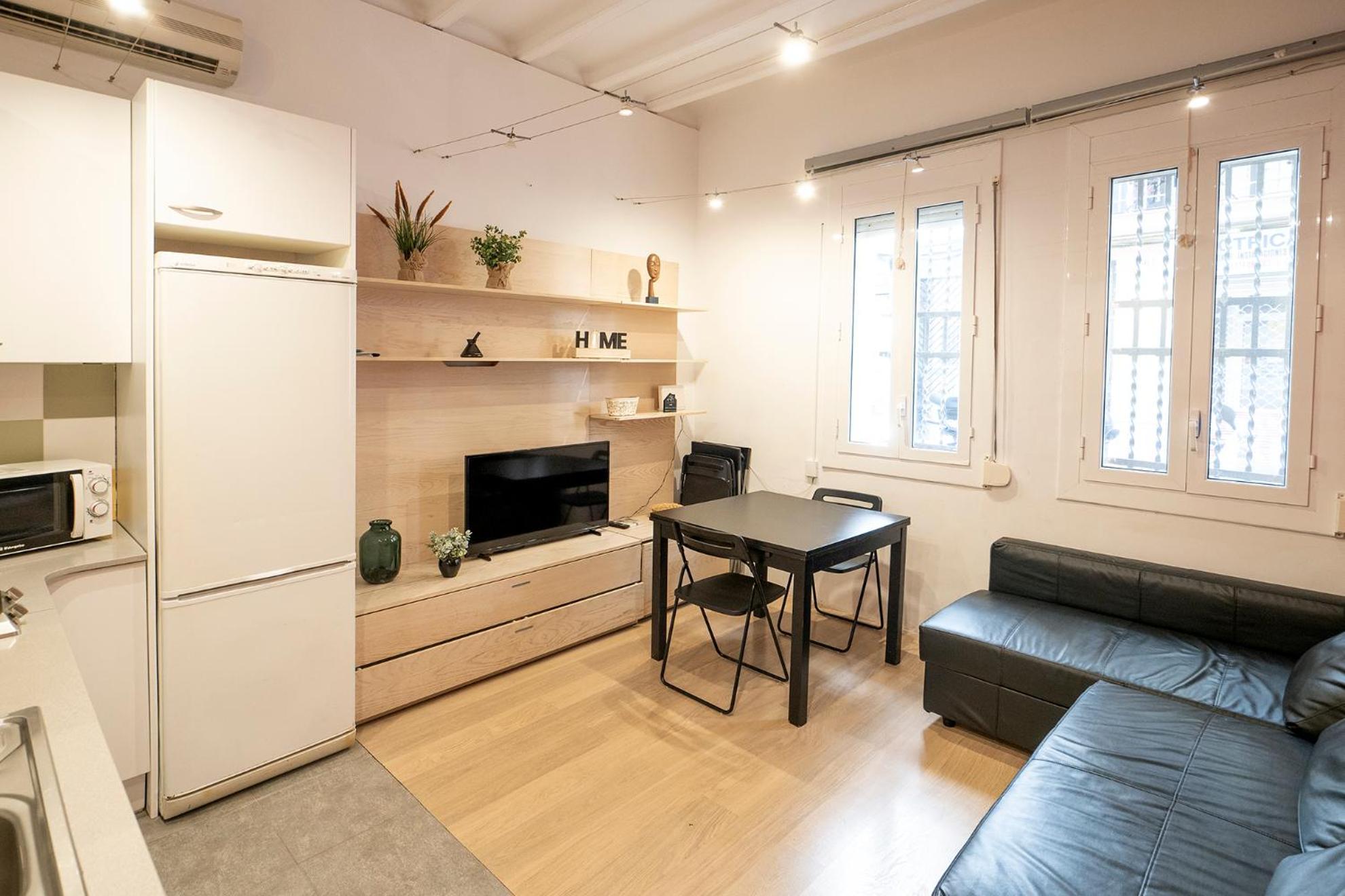 Nice Apartment In Sants Barcelona Exteriör bild