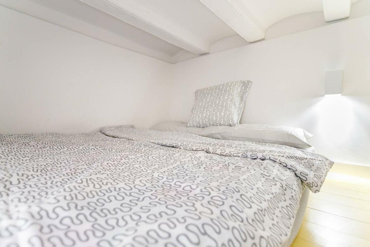 Nice Apartment In Sants Barcelona Exteriör bild